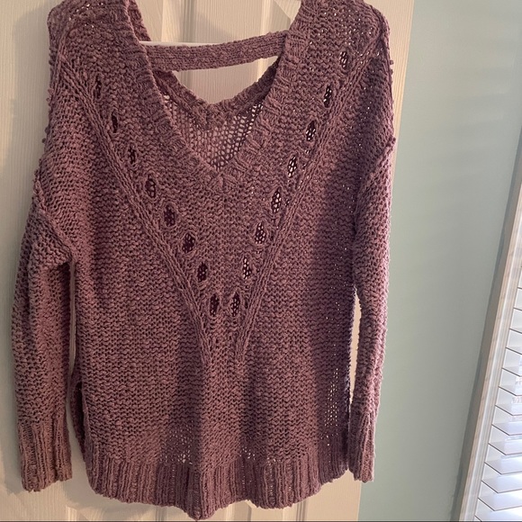 Hollister Sweater - Picture 2 of 3
